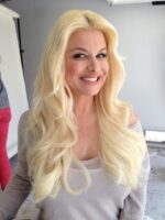 Bobbie Brown Model Net Worth, Education, Marriage & Family - Silnels