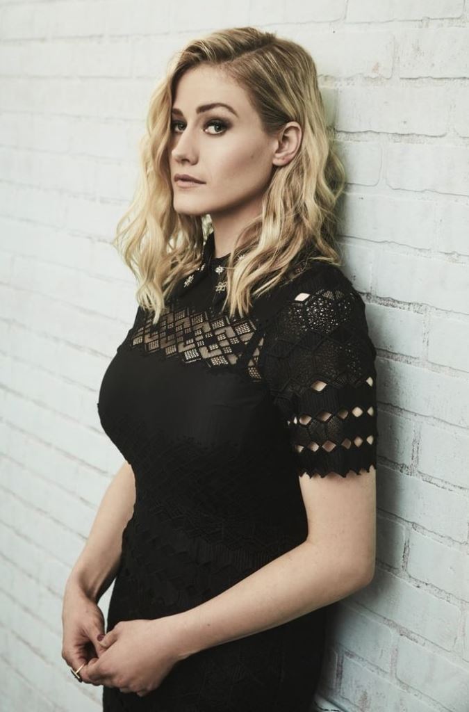 Olivia Taylor Dudley Model, Biography, Husband, Family, Net Worth-Silnels